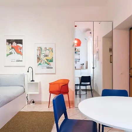 Xenia - Stylish Colorful Apt- Upbeat & Well-connected Area Apartamento *